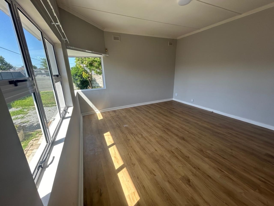 3 Bedroom Property for Sale in Vincent Eastern Cape